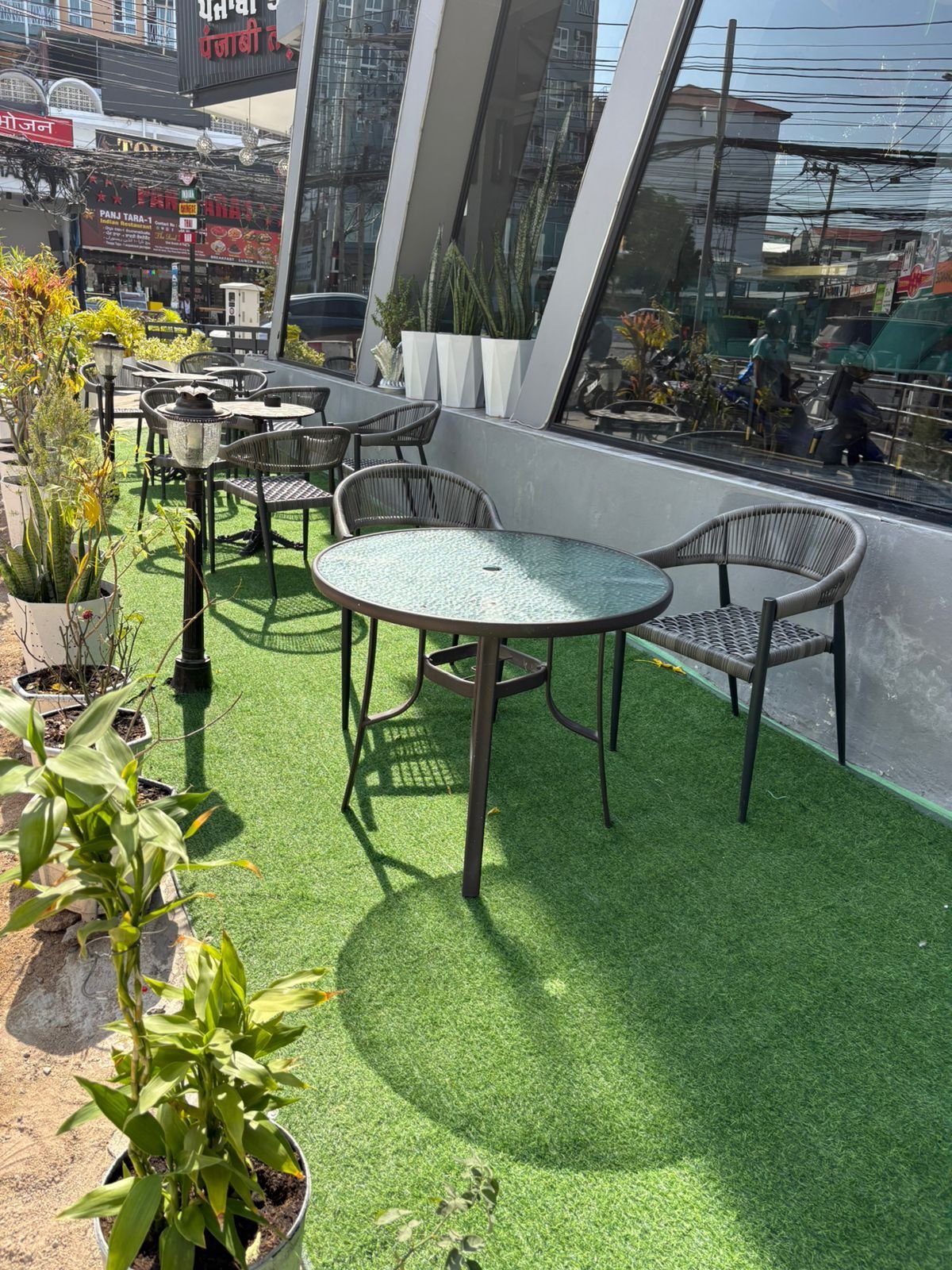 Elegant Indoor Dining